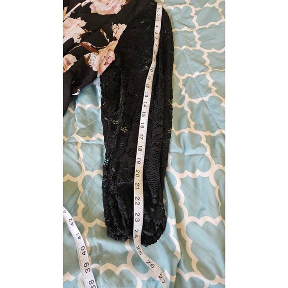 Shein Curve 4XL Black Floral Lace Sleeve Blouse Plus Size - Picture 10 of 11